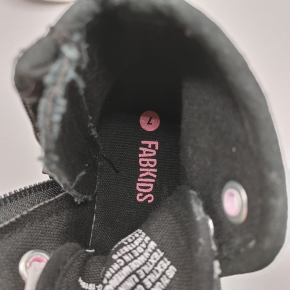 3/$25-FabKids Unicorn Toddler hightop runners - Picture 5 of 6
